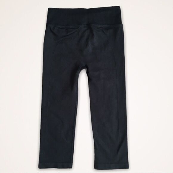 Yummie by Heather Thomson Capri Sliming Legging - Picture 5 of 5